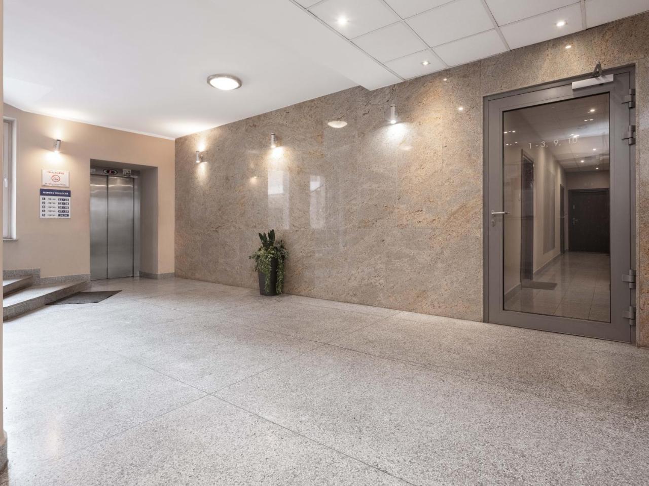 Lux Aparthotel 크라쿠프 외부 사진